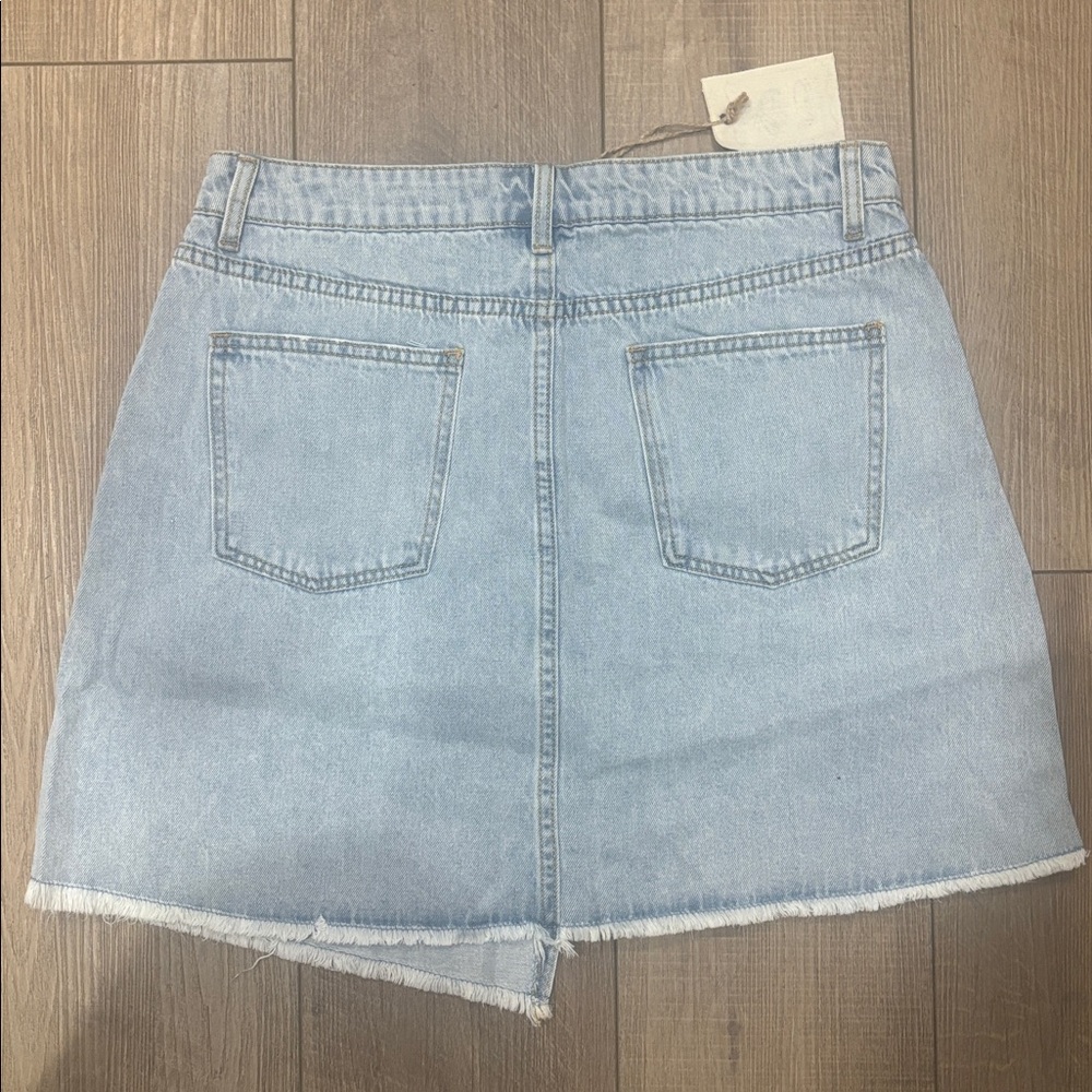 NWT Easel light blue denim mini skirt - Picture 5 of 5